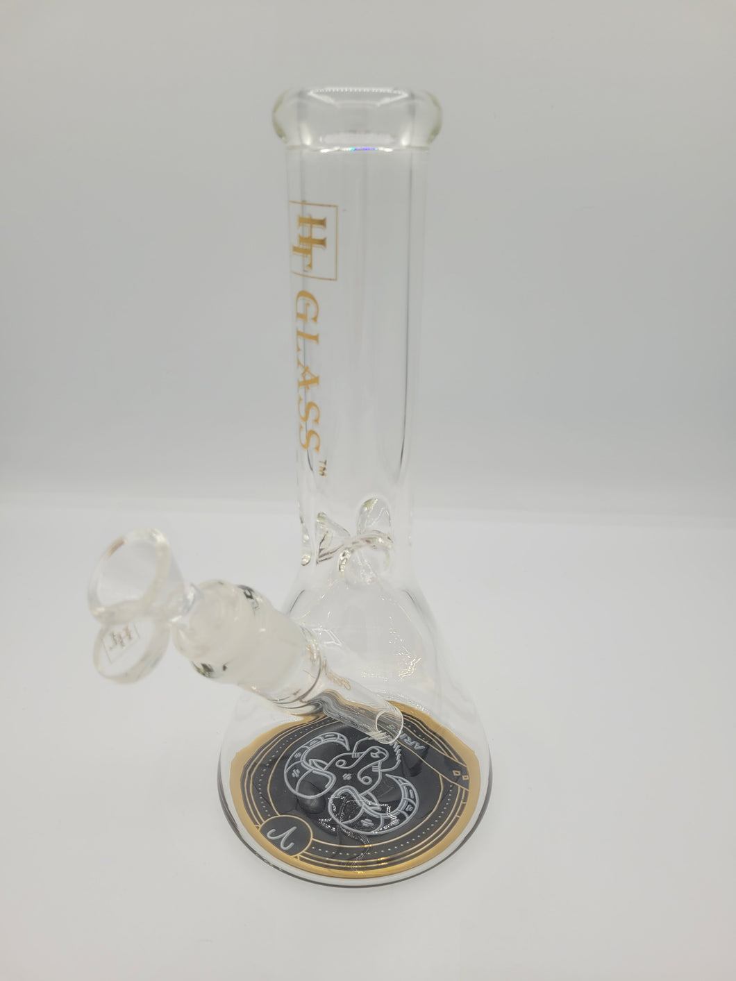 HT-884